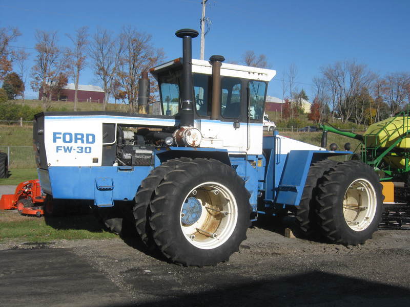 Ford FW30 Tractor 